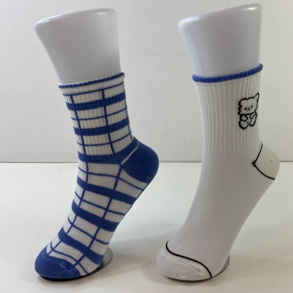 Womens Crew Socks 2 Pack Ribbed Cuffs Grid Bear Blue White Black